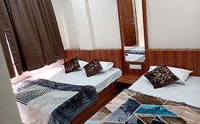 Hotel Barsana Palace, Near Mahakal Temple- 200 Meter